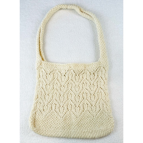 Handmade Cream Knitted Drawstring Crossbody Tote Bag - Picture 5 of 11